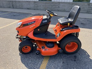Tondeuse autoportée professionnelle Kubota GR2020 haute performance, qualité supérieure pour travaux agricoles et entretien des pelouses - Product Image 2