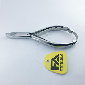 Cortaúñas de Alta Calidad (Conexión de Caja/Articulación de Rodete) con Doble Resorte de Bloqueo Trasero, Acero Inoxidable, Aprobado por CE e ISO - Product Image 3