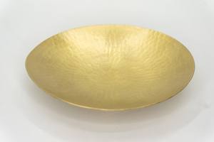 2025ดีไซน์ใหม่ชามหรือถาดโลหะตอกสีทองสวยงามมีเอกลักษณ์และหรูหราสำหรับบ้านของเราและฐานที่แนบมาทันสมัย - Product Image 4
