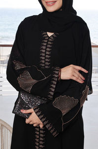 Services OEM, couleur personnalisée, grande taille, abaya islamique à manches longues de haute qualité, séchage rapide, respirante, en vente - Product Image 4