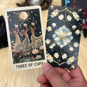 Barajas de Tarot del Oráculo Etéreo Inglés: Producto Elegante y Místico - Product Image 6