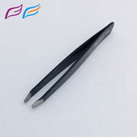 Meilleures pinces à sourcils Bahasa Pro noires à pointe inclinée en acier inoxydable pour l'extension des cils de beauté avec marque privée, vente en gros