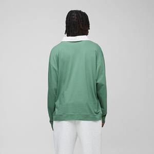 เสื้อยืดโปโลคอ100% สำหรับผู้ชายทรงหลวมสีทึบพิมพ์โลโก้ได้ตามต้องการ - Product Image 2