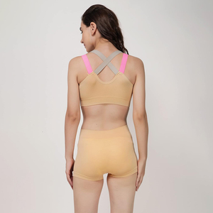 2025 Summer New Women's Outdoor Sports 2-Piece Reversible Plus Size Jogger Sling Bra Set Breathable Gym Yoga Workout Shorts - Product Image 4