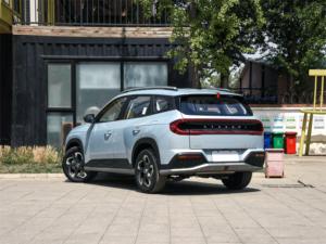 รถเอสยูวีขนาดกะทัดรัดระดับพรีเมียมความเร็วสูง ปี 2023-2024 กำลังเป็นที่นิยมอย่างมาก ขายดี ผลิตในประเทศจีน สำหรับผู้ใหญ่ ใช้เชื้อเพลิงเบนซิน น้ำมัน หรือไฟฟ้า - Product Image 5