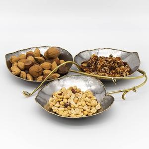 Caja de fruta seca con acabado dorado de diseño martillado hecho a mano para productos decorativos de mesa de Hotel en casa a precio mayorista - Product Image 6