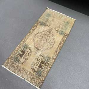 1.5x3.2 ft Turkish Vintage Rug, Small Rug, <b>Brown</b> <b>Wool</b> Rug - Product Image 5