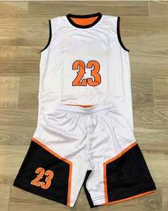 Short de basket-ball en polyester léger et respirant brodé sur mesure short de basket-ball noir en vrac pour hommes en maille - Product Image 6