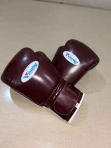 Guantes de boxeo profesionales de color personalizados RTS Empuñaduras de mano de cuero genuino de calidad superior Sparring hecho a medida para cierre - Product Image 2