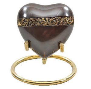 Urna de recuerdo en forma de corazón de Metal de estilo americano urna conmemorativa con estampado de pata grabada de latón para función de cremación de cenizas humanas y Mascotas - Product Image 4