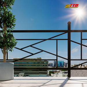 ราวระเบียงเหล็กดัดมือปลอมสำหรับพื้นที่กลางแจ้งที่ทันสมัยงานฝีมือดีไซน์ศิลปะทำในเวียดนามโดยซัพพลายเออร์ที่เชื่อถือได้ - Product Image 3