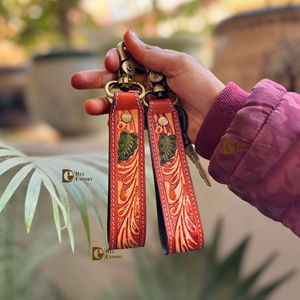 Nuevos Llaveros Cortos Unisex de Cuero Genuino con Bloqueo RFID, Diseño Personalizado, Hechos a Mano, para Uso Diario, Elegantes y a la Moda - Product Image 1