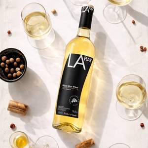 Laray - Vin Blanc Sec Airen Macabeo 11% ABV Vin Blanc Espagnol Frais 750ml - Product Image 3