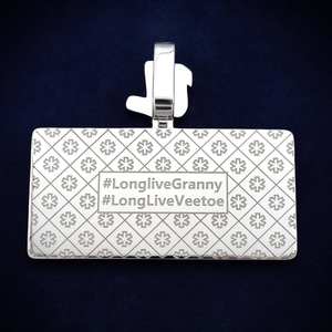 Pendentif et breloque personnalisés HOMER en or 14 carats avec moissanite, design unique - Product Image 1