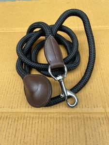 Vente en gros de corde de plomb en nylon à haute résistance à la rupture avec lien pression pour cheval Fournisseur de corde de plomb de 2 mètres avec licou en cuir pour cheval - Product Image 4