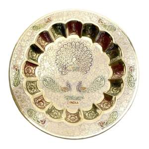 Assiettes rondes de service en laiton pur, de haute qualité, pour restaurants et hôtels, avec motif de paon gravé - Product Image 2