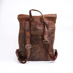 Vente en gros 100% sac à dos imperméable en cuir véritable pour ordinateur portable à la mode de couleur unie - Product Image 3