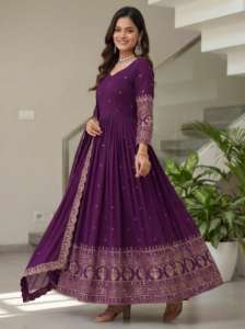 Nueva Colección de Vestidos Anarkali de Seda Vichitra con Bordado de Lentejuelas, Vestido Anarkali Moderno para Mujer - Product Image 6