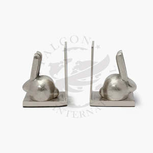 Fin de livre en métal argenté fait à la main avec conception de pêche Couleurs et tailles personnalisées Décoratif multifonctionnel pour les salles d'étude - Product Image 6