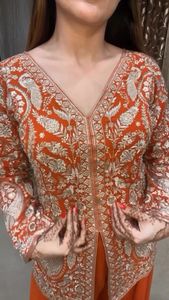 Ensemble élégant Plazo et Dupatta pour femmes Vêtements ethniques parfaits pour les mariages Célébrations festives et occasions spéciales - Product Image 3