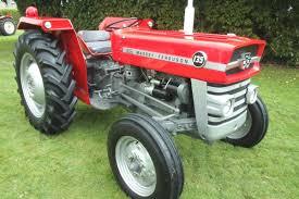Nouveau tracteur Massey Ferguson MF 135 en 4x4, diesel, 80 CV et 50 CV, chargé dans un conteneur, prix raisonnable - Product Image 3