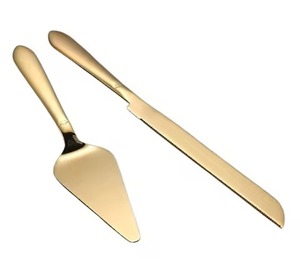 Juego de servidor de pastel de latón de la mejor calidad, cuchillo con diseño de acabado dorado tradicional, rebanadoras de pastel para eventos de cumpleaños, fiestas de boda - Product Image 3