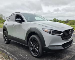 Mazda CX-30 AWD S Select Sport SUV 2025 Usado en Buen Estado - con Bajo Kilometraje - Product Image 1