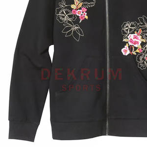 Sweats à capuche brodés pour femmes de haute qualité du fabricant pakistanais meilleur style pull pour col à capuche d'hiver en vente - Product Image 6