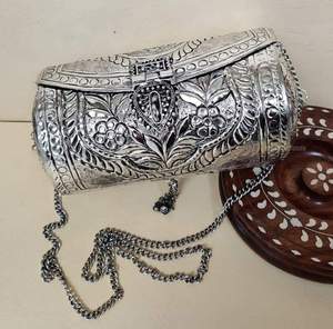 Bolso de Mano de Metal con Diseño de Mosaico de Latón con Acabado Antiguo para Mujer, Venta al por Mayor, Marco de Metal de Antique Creations - Product Image 1