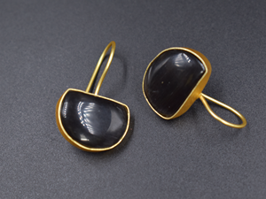 ต่างหูแฟชั่นสุดฮิต ต่างหูทอง 18k ชุบทองเหลือง ประดับด้วยหิน ต่างหูห้อย  ผู้ผลิตและผู้จัดจำหน่าย - Product Image 2