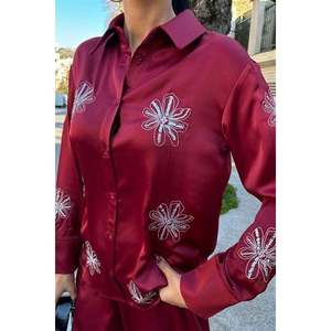 Ensemble deux pièces pour femmes en satin floral pailleté scintillant 10044 - Product Image 1