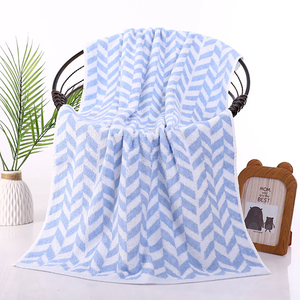 Ensemble de serviettes de bain en coton biologique 100% personnalisé, prix d'usine OEM, design de qualité, serviette de bain - Product Image 2