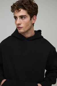 Sweat à capuche épais surdimensionné sans cordon, personnalisé avec logo OEM, style streetwear, 500 GSM, vente en gros pour hommes - Product Image 3