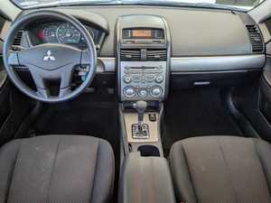 2014 Mitsubishi Galant Base Sedan Turbo Intérieur foncé - Product Image 4