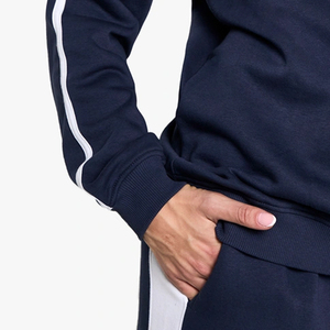 Sweat-shirt confortable pour femmes avec polaire isolante, design à prix avantageux, manches longues, service OEM, design / couture de haute qualité - Product Image 3