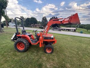 Tractor Kubota para trabajos agrícolas/maquinaria agrícola de 120HP con implementos al mejor precio - Product Image 4
