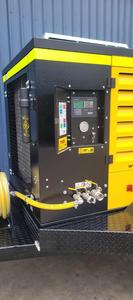 เครื่องอัดอากาศแบบสกรูโรตารี่ไร้น้ำมัน Sullair 250cfm แบบลูกสูบสำหรับงานหนัก ติดตั้งบนรถพ่วง ใช้ก๊าซธรรมชาติ พร้อมถังแรงดันแบบพกพาและมอเตอร์ - Product Image 2