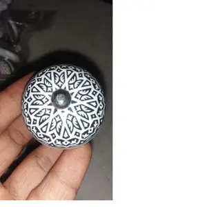 custom made ceramic door knobs with custom prints ideal for home and office use suitable for resale by home decoration stores