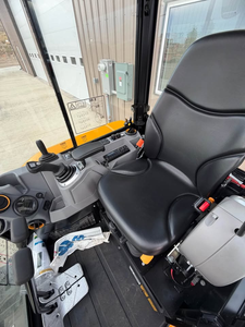 Mini-excavatrice JCB 35Z-1 d'occasion 2024, 3 tonnes, compacte, sur chenilles, godet de 0,11 m³ pour travaux agricoles et de construction - Product Image 4