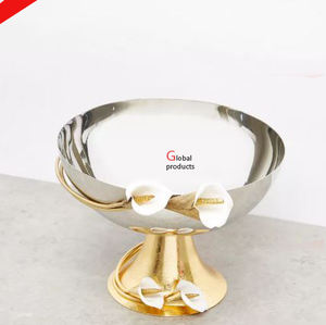 Cuenco de servicio de diseño de hojas de metal dorado y plateado de alto estándar para restaurante y bar de hotel - Product Image 1