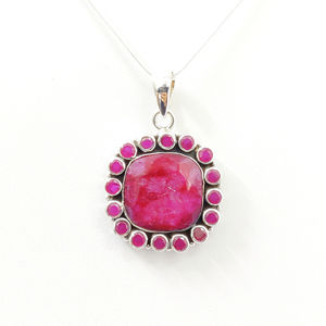Colgante de Ágata Multirubí Natural Hecho a Mano con Marco de Plata Sólida y Diseño Floral, Joyería India al por Mayor - Product Image 1