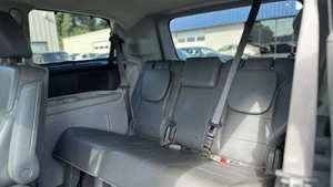 Routan SEL SUV 2012 d'occasion en excellent état avec moteur turbo, sièges en cuir, conduite à gauche, navigation - Product Image 3