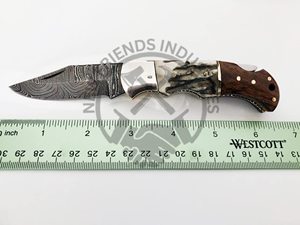 มีดพับเหล็กดามัสกัสแบบกำหนดเอง ด้ามไม้เขากวาง ขนาด 6.5 นิ้ว มีดส่วนตัว ของขวัญงานแต่งงานสำหรับเจ้าบ่าวที่ดีที่สุด - Product Image 2