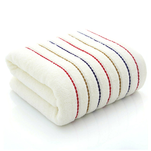 Nouveaux ensembles de serviettes de bain et de plage personnalisés de luxe / Ensembles de serviettes de bain en coton de qualité supérieure à séchage rapide - Product Image 1