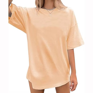T-shirt surdimensionné personnalisé pour femmes 100% coton respirant coupe ample conception d'épaule tombante pour un confort ultime poids léger confortable - Product Image 3
