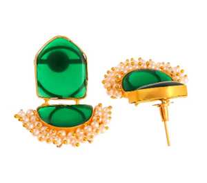 Boucles d'oreilles pendantes en perles Kundan fabriquées à la main en plaqué or de qualité supérieure Bijoux élégants par Dkumpi pour les vêtements occidentaux indiens Prix du marché Inde - Product Image 2