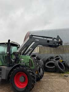 Tractor Agrícola Fendt Usado/Nuevo de Alta Calidad, 160hp, 4WD, con Caja de Cambios y Bomba Originales - Product Image 2