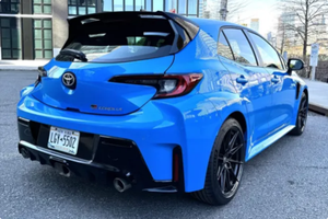 LISTO PARA CONDUCIR - USADO, VOLANTE A LA IZQUIERDA |   CONDUCCIÓN DERECHA |   TOYOTA GR COROLLA CIRCUIT EDITION 2024 - Product Image 3