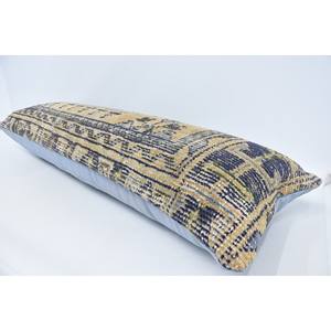 Oreiller patchwork Kantha en laine beige 16x48 pouces tissé avec un imprimé brodé floral vintage Confort rustique et design intemporel - Product Image 5