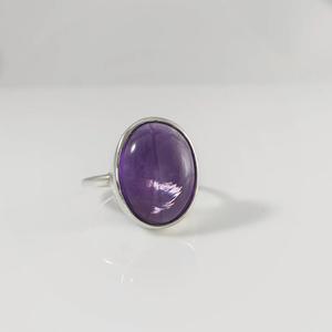 925 Sterling Silver Boho Hippie Gemstone Ring Unique Big Stone Ring Natural Amethyst Purple Stone Oval Cut pour les mariages des femmes - Product Image 1